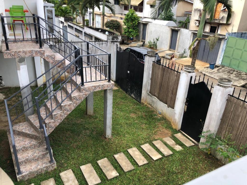אבידג'אן Residences Hotels Sejours Affaires מראה חיצוני תמונה