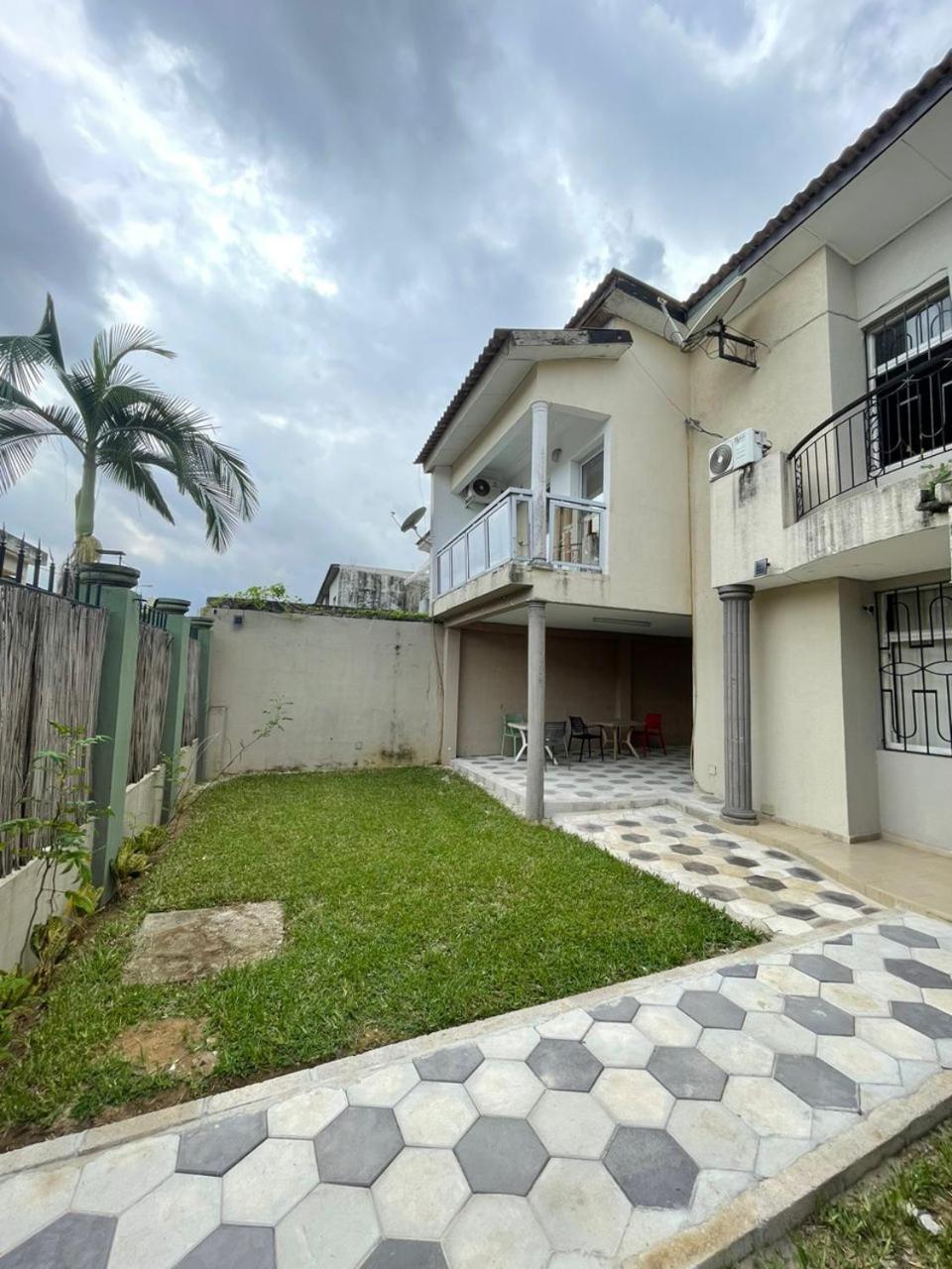 אבידג'אן Residences Hotels Sejours Affaires מראה חיצוני תמונה